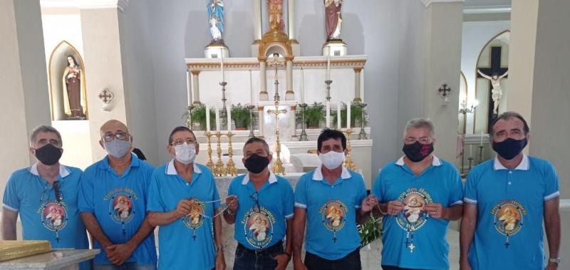 TERÇO DOS HOMENS ..